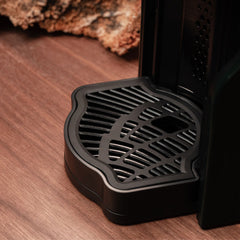 Line1 Espresso and Coffee Machine: Evergreen & Saddle