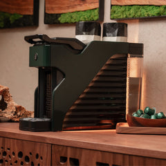 Line1 Espresso and Coffee Machine: Evergreen & Onyx